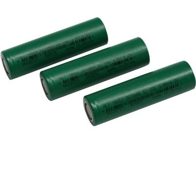 NCM κυλινδρικό 3.7V 2500Mah 18650 ιονικό κύτταρο μπαταριών λίθιου για τα ηλεκτρικά οχήματα