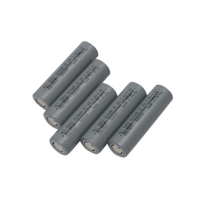 Ιονικό κύτταρο 2600mah 18650 μπαταριών λίθιου υψηλής δύναμης 3.6V για την ενεργειακή αποθήκευση