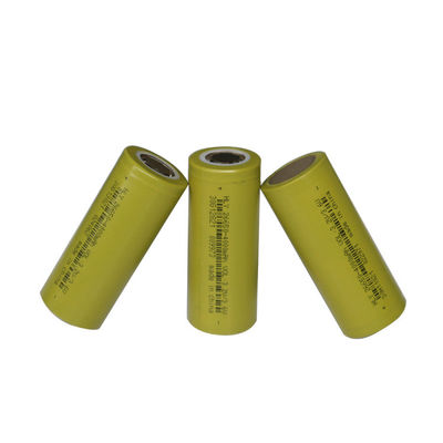 Μεγάλη περιεκτικότητα 26650 λίθιο ιονικό 4000mah κυττάρων μπαταριών 3,2 βολτ για τον ηλιακό λαμπτήρα