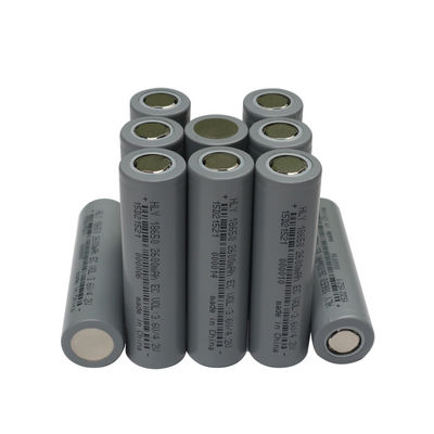 Κύτταρο υψηλής δύναμης ιονικές 2600mah 18650 3,6 βολτ μπαταρίες λι για την ενεργειακή αποθήκευση